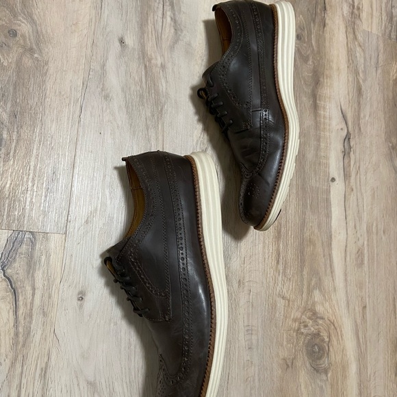 Cole Haan GrandØS Dress Shoes. 10. Brown. - Picture 2 of 6